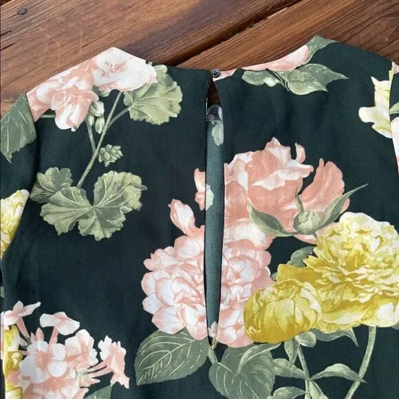 H & M dress - Picture 5 of 5